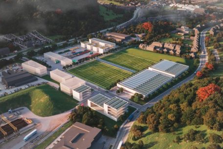 Blick auf die neue Fußballanlage