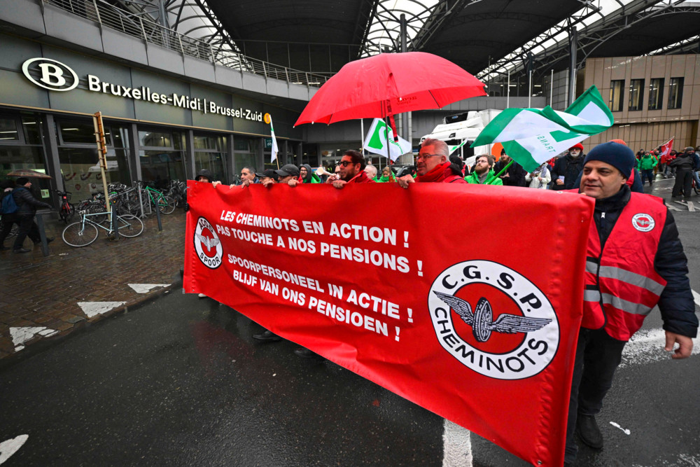 Historischer Streik / Belgische Regierung will noch mehr Sozialabbau – Gewerkschaften rufen drei Tage landesweite Proteste aus