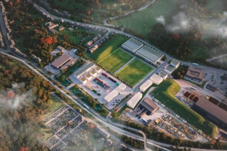 Vogelperspektive der neuen Fußballanlage