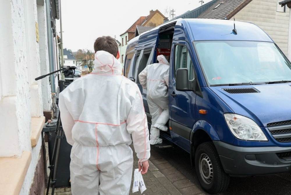 Deutschland / Gerichtsvollzieher wird im Saarland gewaltsam getötet