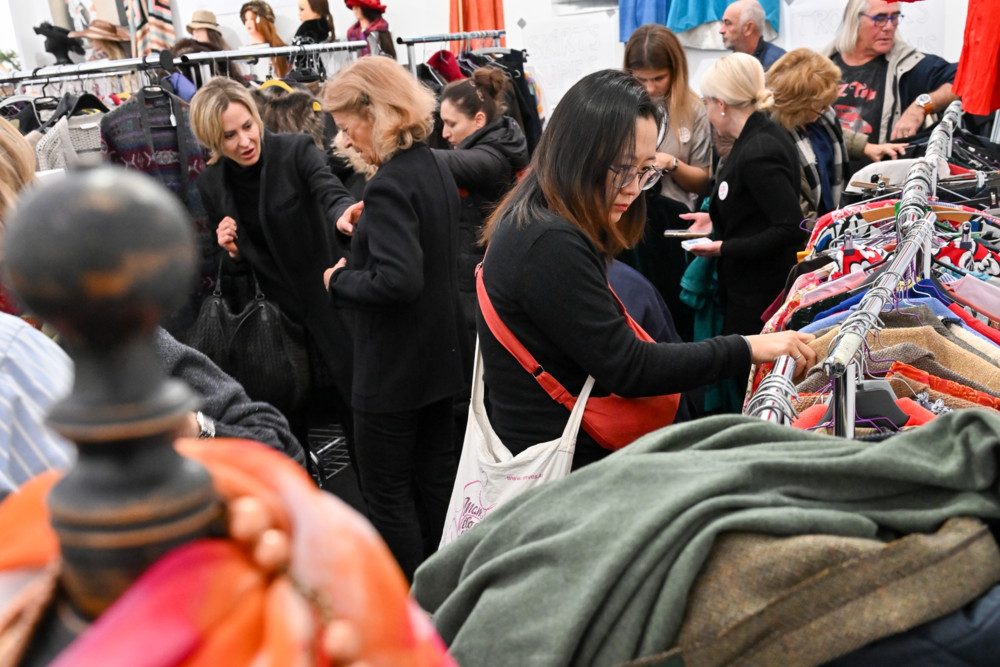 Fotogalerie / 79. Bazar der Croix-Rouge Luxemburg: Traditionsevent lockt zahlreiche Besucher an