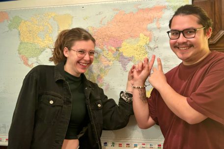 Porträt zweier Ausbrecher / Was Xenia und Timo in Asien suchen und warum sie nicht in Luxemburg leben wollen