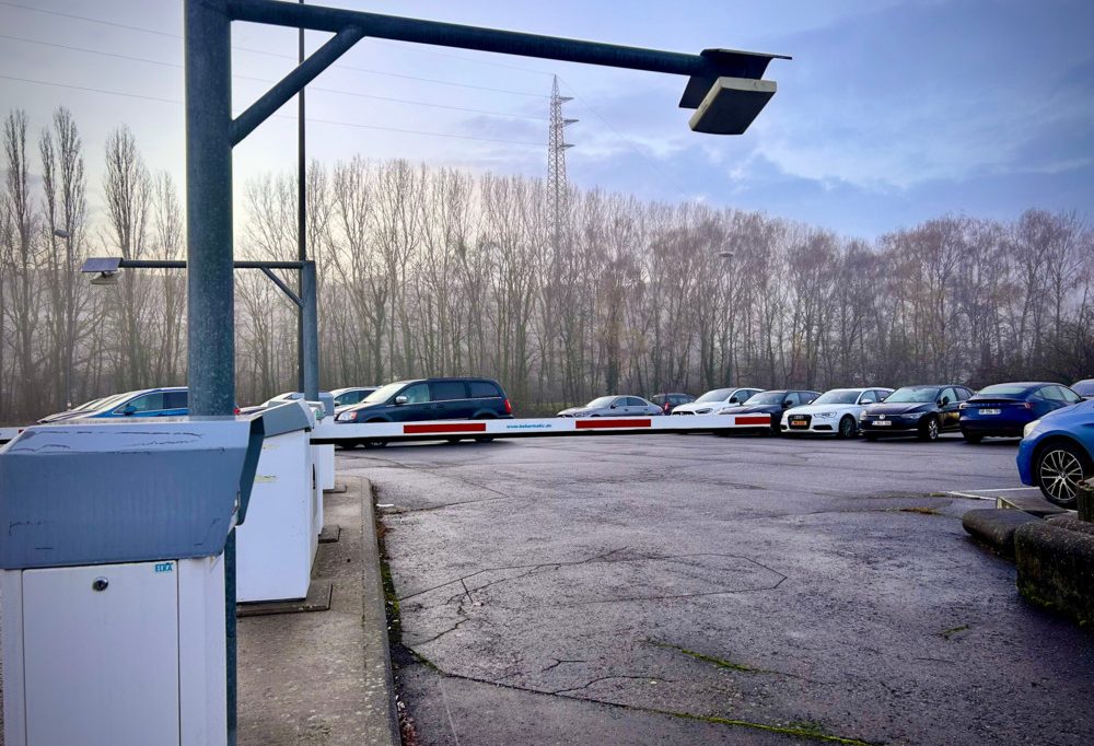 TICE-Linie 7 / Keine Haltestelle mehr am CHEM: Mitarbeiter sorgen sich um Parkplatzanbindung