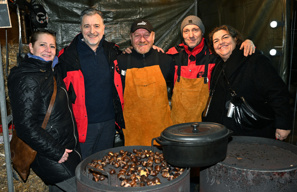 Düdelingen / Traditioneller Weihnachtsmarkt eröffnet