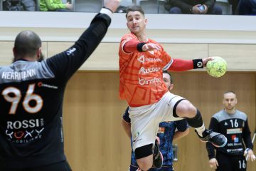 Handball / Spektakel und Dramatik pur: Red Boys holen in extremis Remis gegen den HBD