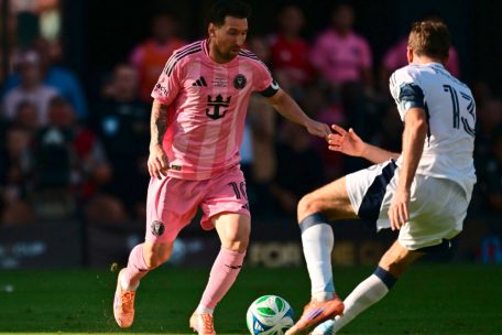 Fußball / Messi triumphiert über Müller: Inter Miami gewinnt nach 3:1 über Vancouver den Titel in der MLS