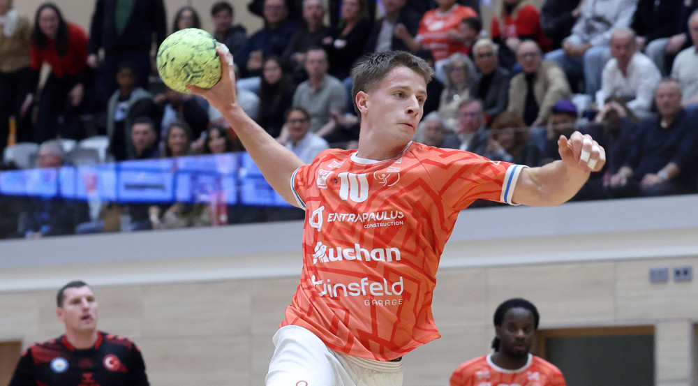 Handball / Ilian Goedert ist bei den Red Boys für Showeinlagen zuständig