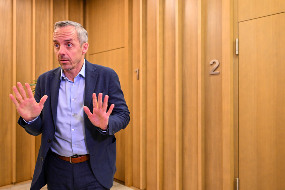 Analyse / Viel Kritik, aber keine Fehler? Premierminister Luc Frieden zieht Schlussstrich unter Kapitel Mischo