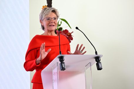 <br />
Martine Hansen erhält neben der Landwirtschaft und dem Konsumentenschutz den Sport als drittes Ministerressort