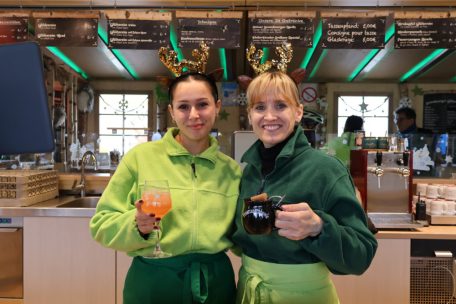 „Alles mit Zimt kommt jedes Jahr wieder gut an“, verraten Mitarbeiterinnen des Glühweintreffs bei der „Gëlle Fra“