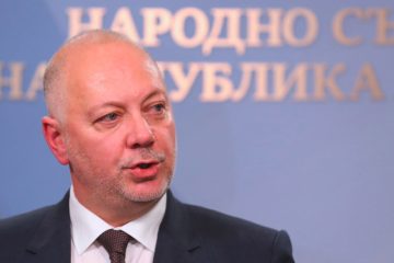 Bulgarien / Unter Druck geratene Regierung von Premier Scheljaskow wirft das Handtuch