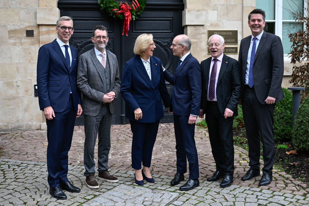 Arbeitsbesuch / Gemeinsame Zukunftstechnologien statt Grenzkontrollärger: Premier Frieden empfängt saarländische Ministerpräsidentin