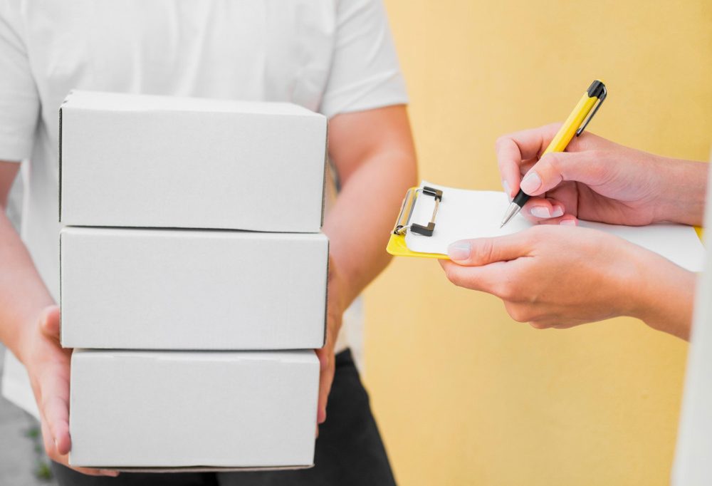 Unlauterer Wettbewerb / EU-Staaten einigen sich auf Einfuhrgebühr in Höhe von drei Euro für kleine Pakete