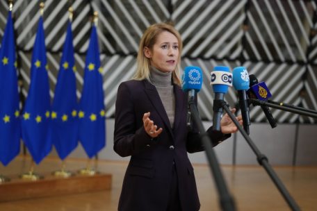 Außenministerrat / EU weitet Sanktionen gegen Russland aus