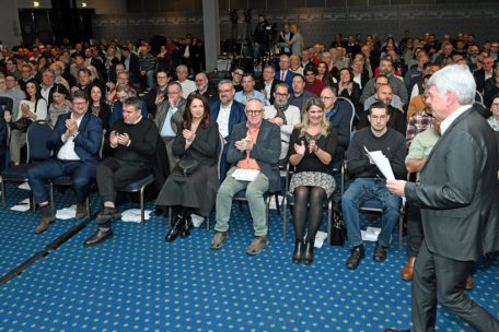 Rund 200 Delegierte und zehn Abgeordnete hatten sich am Montag zur „Conférence des comités“ im Parc Hotel Alvisse eingefunden