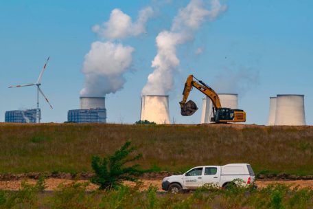 Forum von Robert Goebbels / Wunschdenken fossilfreie Zukunft: Illusionen gegen Realitäten am Beispiel des Ölmarktes