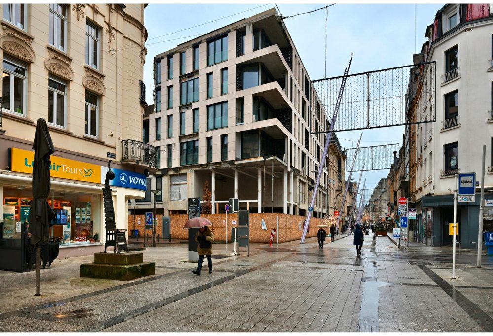 Esch / Die Bauarbeiten am „Scholesch Eck“ gehen weiter – ohne Strom, mit Fragezeichen