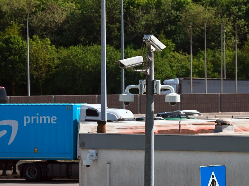 Luxemburg  / Die Kameras kommen – und sollen Kennzeichen, Fahrer und Beifahrer von jedem vorbeifahrenden Auto ablichten