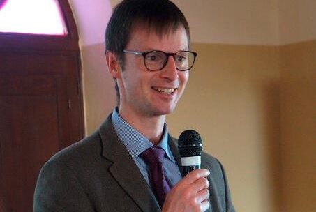 INRA-Direktor David Weis besuchte vor Ort zahlreiche Ausgrabungsst&auml;tten&nbsp;