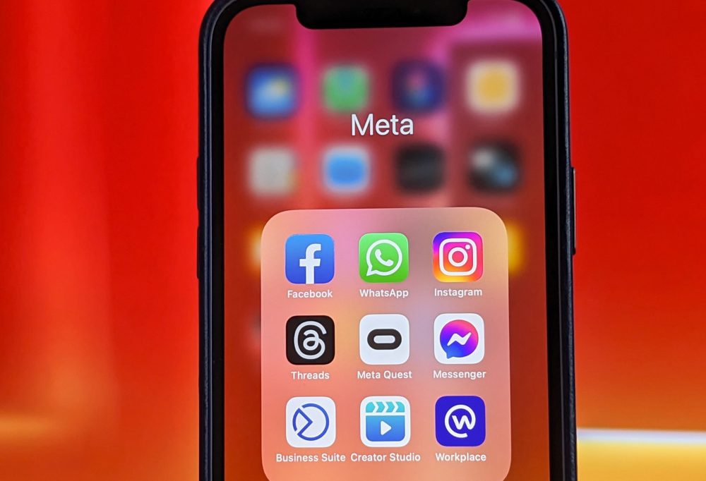 Soziale Medien / Frankreich will Online-Plattformen für unter 15-Jährige verbieten