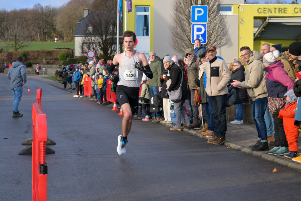 Das letzte sportliche Ereignis des Jahres / „Sylvesterlaf“ in Rambrouch: Niall Foley zum Dritten
