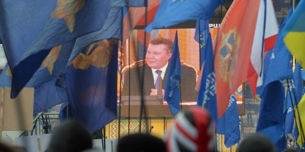 Janukowitsch: Bitte keine Einmischung
