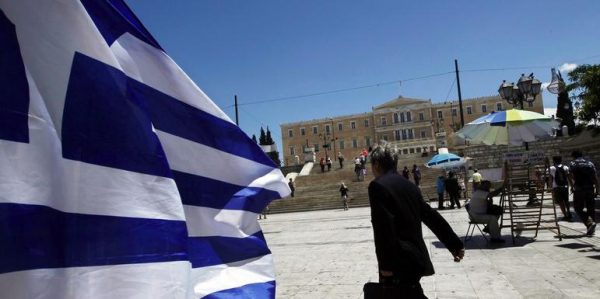Interimsregierung in Athen vereidigt