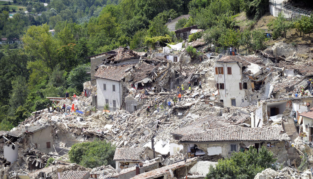 Erdbeben fordert 120 Tote