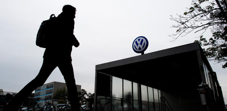 Betriebsratschef beruhigt VW-Mitarbeiter