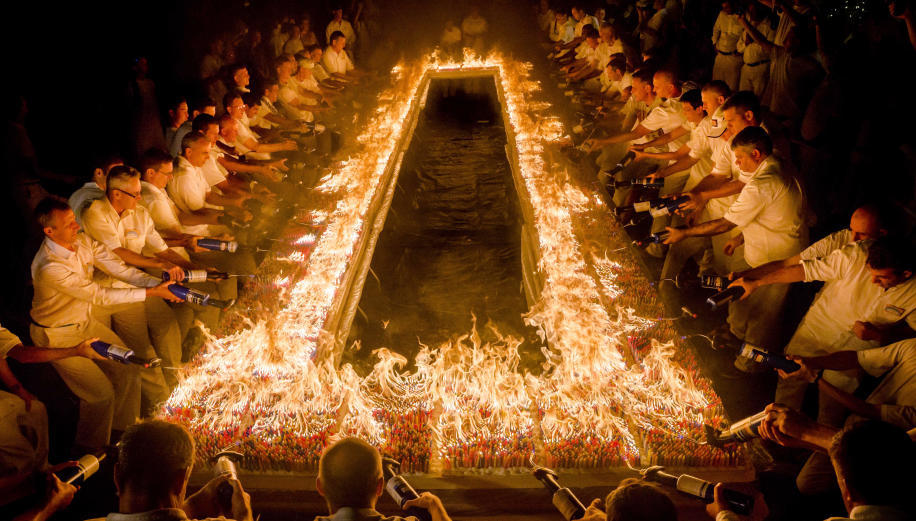 Mit 72.000 Kerzen ins Guinness-Buch der Rekorde