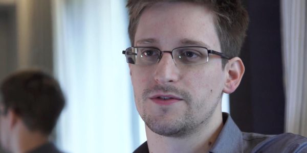 Snowden nimmt Asylangebot an