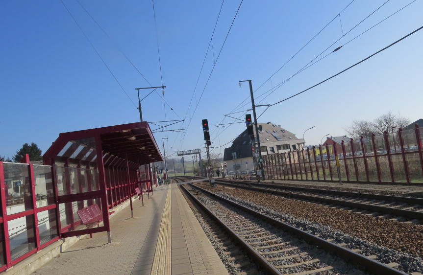 Lebensgefährlicher Alltag an Bahnschranke Dippach-Gare