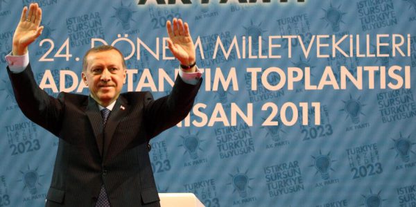 AKP erneut Wahlsieger