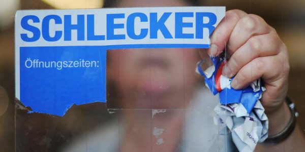 Schlecker-Familie zahlt 10 Millionen Euro
