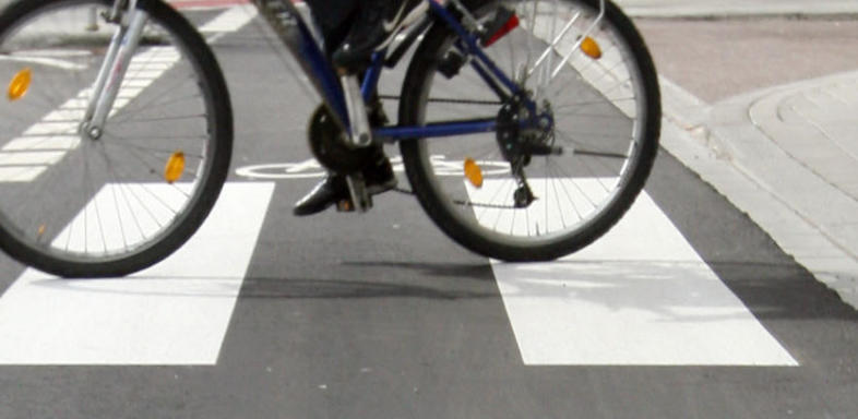 Fahrradfahrer angefahren und schwer verletzt