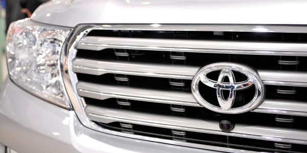 Toyota lässt Produktion länger ruhen