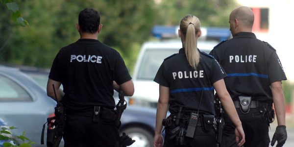 Polizei fasst rumänische Zuhälter