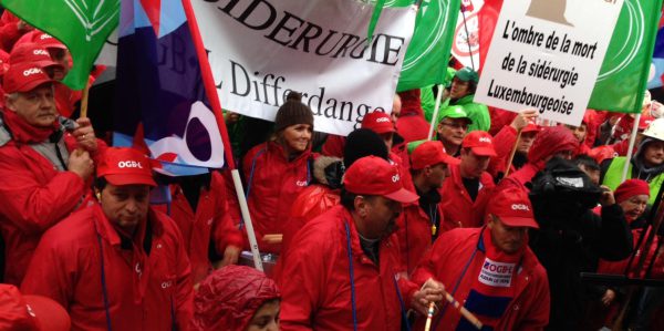 Stahlarbeiter demonstrieren in Esch