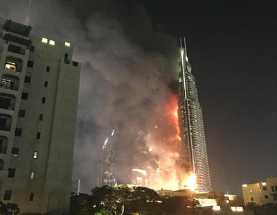 Luxushotel in Dubai steht in Flammen