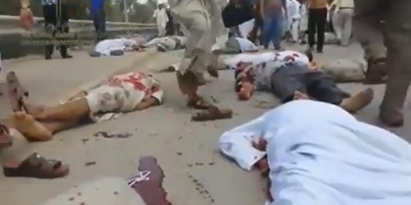 Viele Tote bei Anschlag auf Moschee