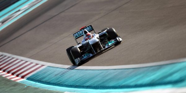 Vettel stellt in Abu Dhabi Pole-Rekord ein