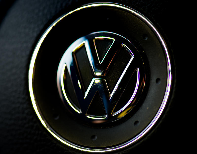 VW erwägt Bau einer eigenen Batteriefabrik