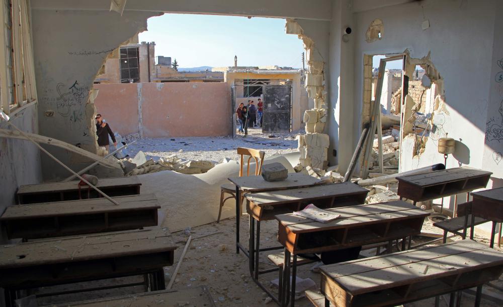22 Kinder sterben nach Luftangriff auf Schule