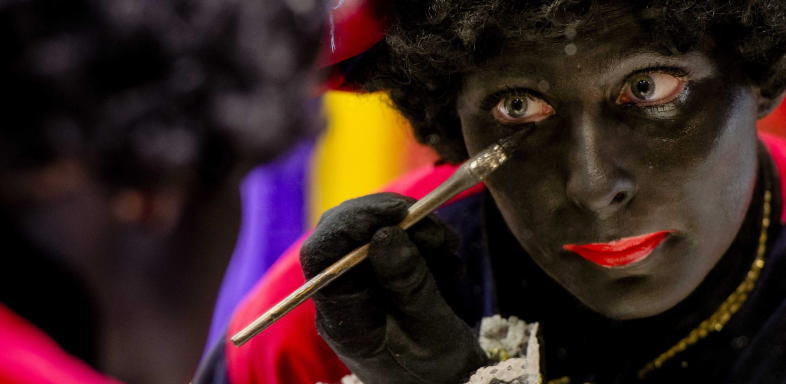 Regierung stellt sich hinter den „Zwarte Piet“