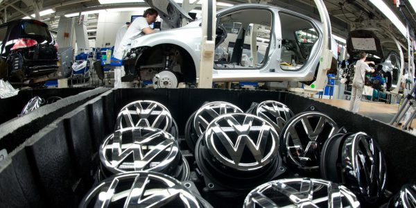 VW holt 384 000 Autos in die Werkstatt