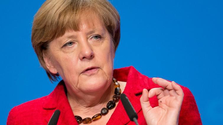 Schweinskopf vor Merkels Büro
