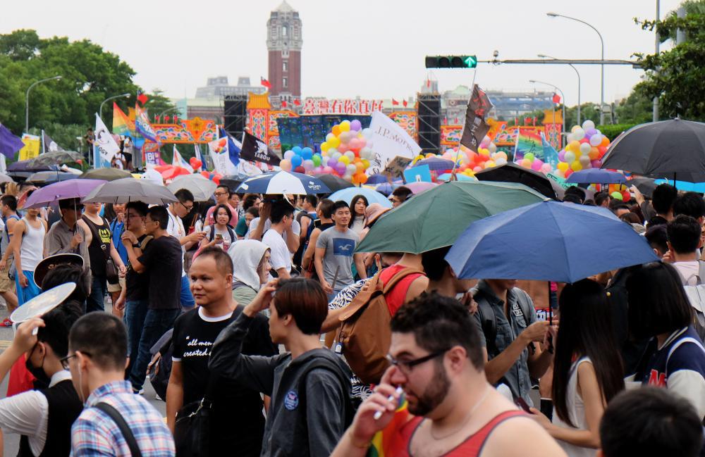 Zehntausende bei Gay-Pride-Parade