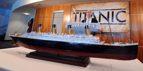 „Titanic“-Artefakte werden versteigert