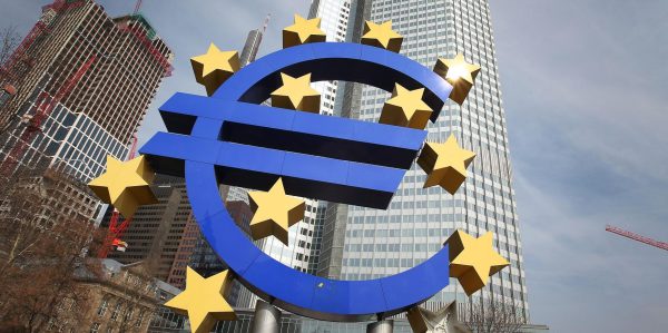 EZB dämpft Sorgen vor Deflation