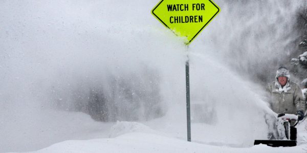 25 Tote nach Schneesturm in den USA